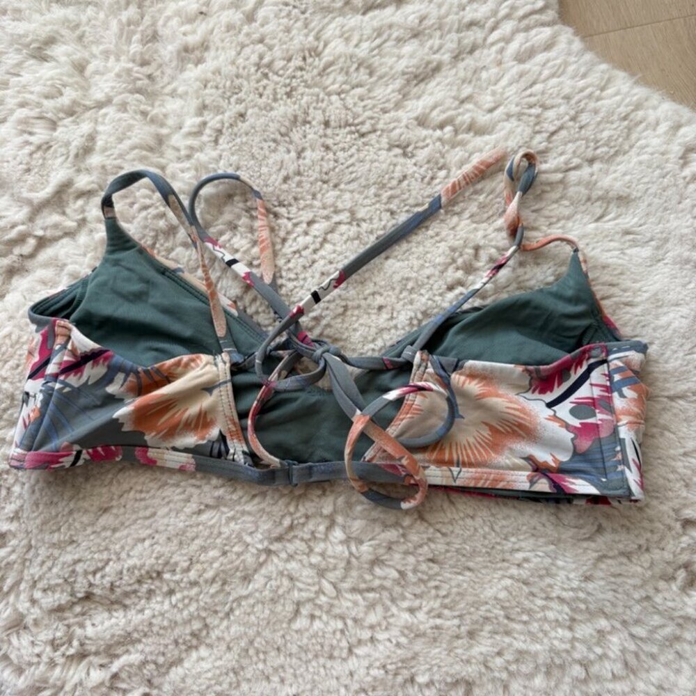 Roxy Printed Beach Classics Fixed Triangle Bikini… - image 5